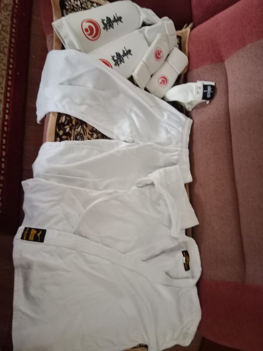 Кимоно для каратэ комплект