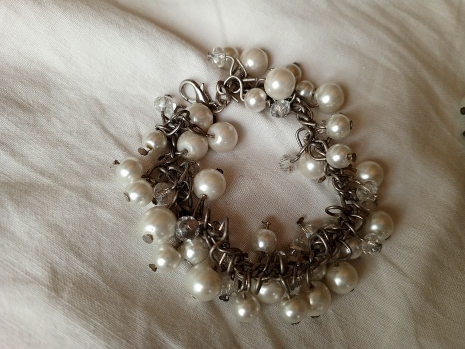 Бижутерия нарядная