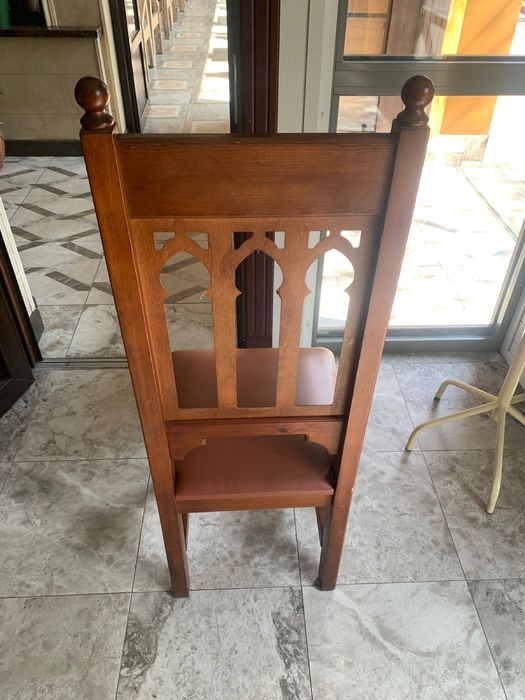 Продам столы стулья