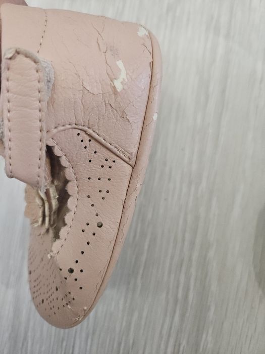 Отдам даром детские обуви