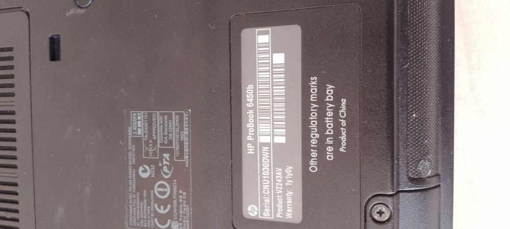 Продавам лаптоп hp за части