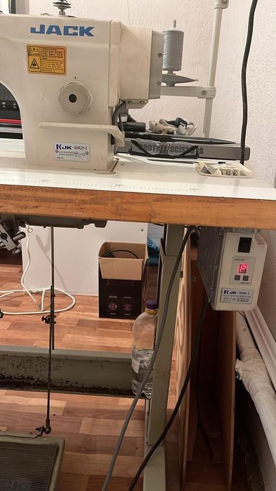 Швейная машинка прямострочная