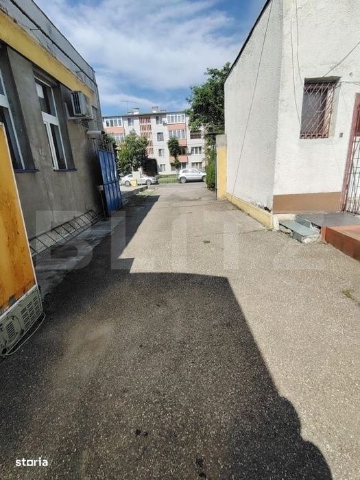 Spatiu de vanzare, 695 mp, zona Campia Turzii