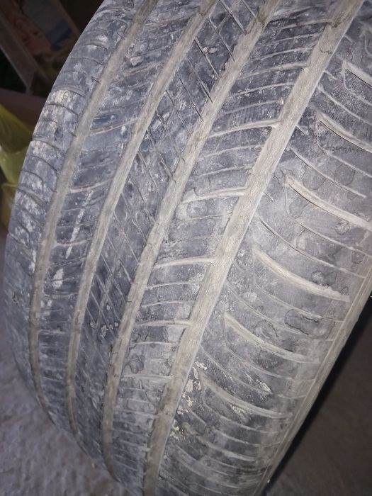 Шины  hankooc 235/45/18