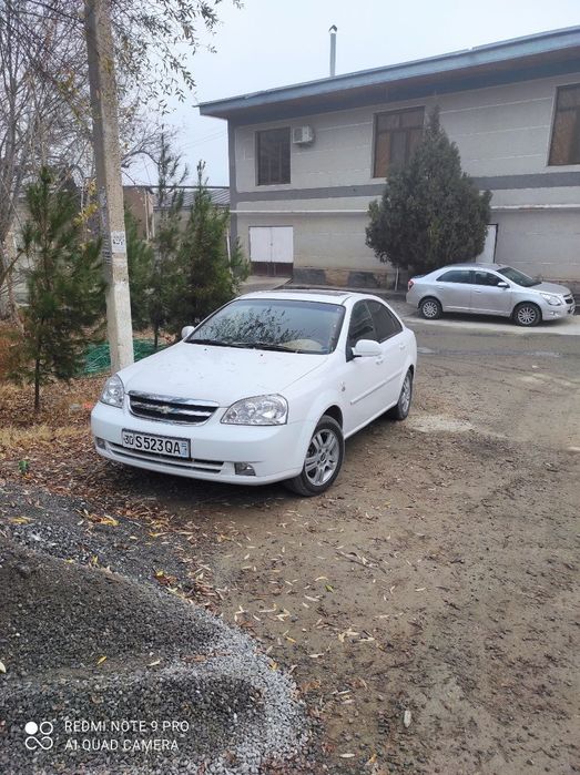 Мошина ласетти автомат