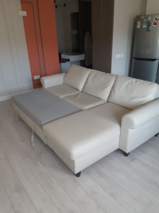 Продаю срочно 30 тыс.тг. город, район Боулинга