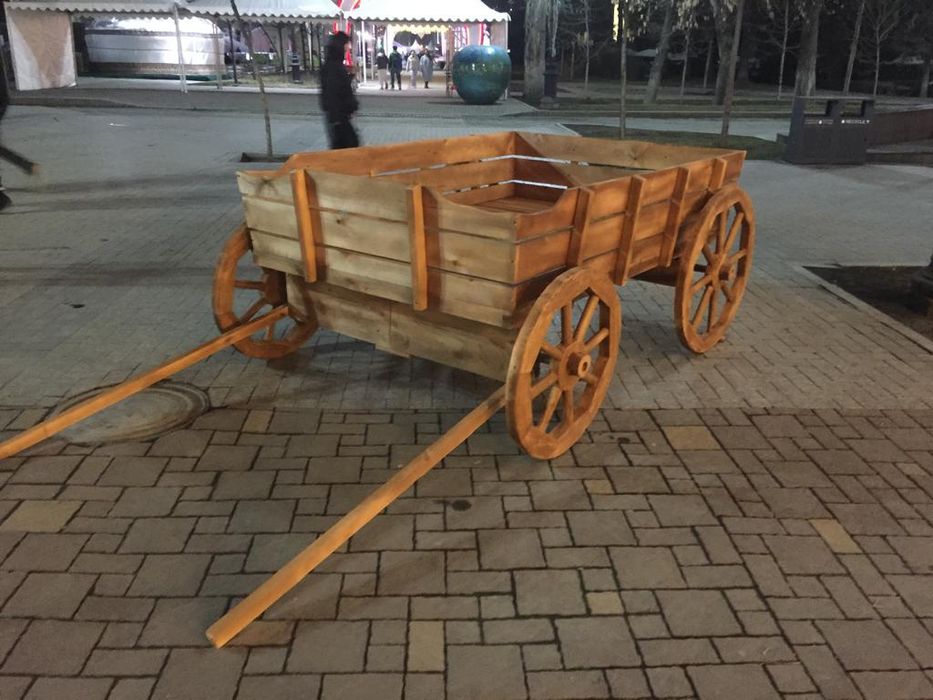 Деревянная телега