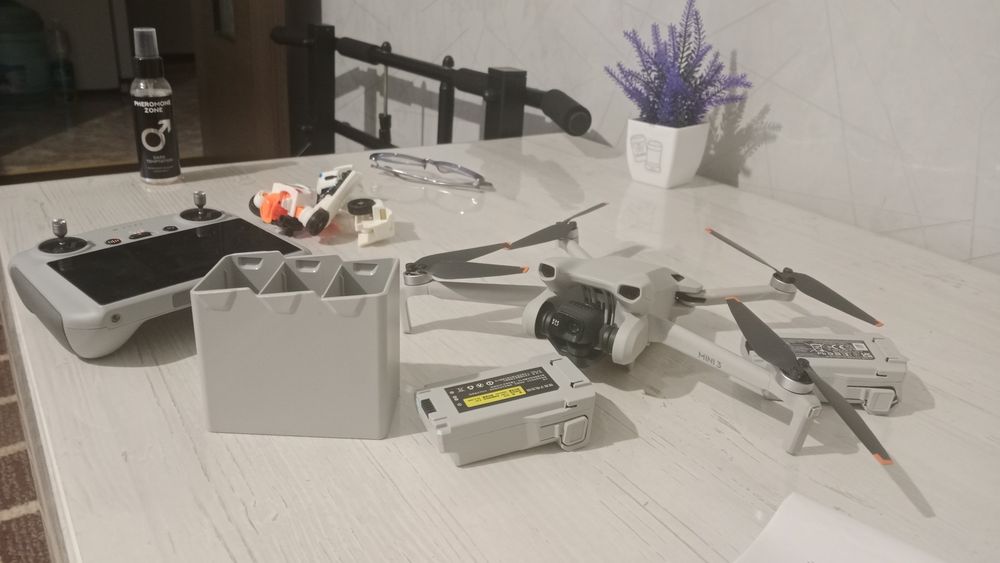 Дрон DJI mini 3 в отличном состоянии