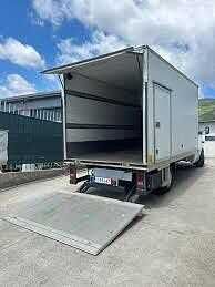 Товарно такси Пловдив – бус с падащ борд 650 кг