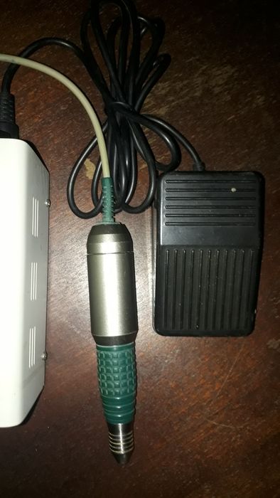 Машинка для маникюра