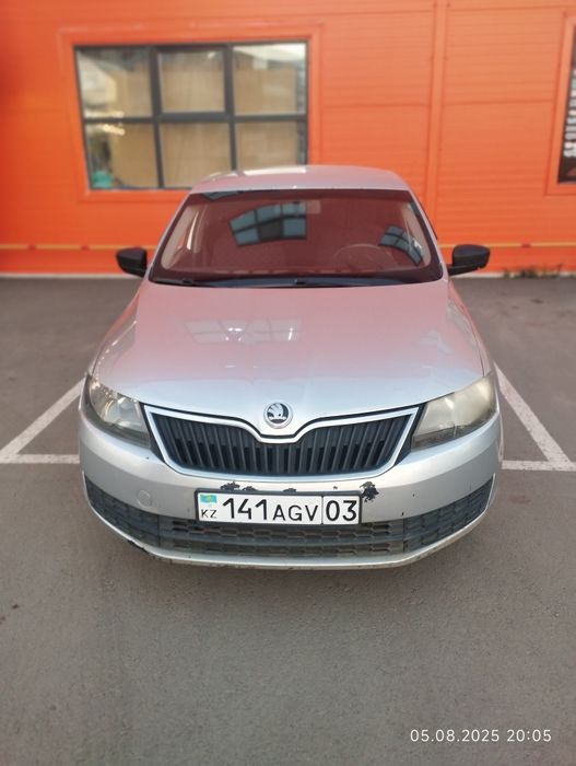 Продам skoda продам