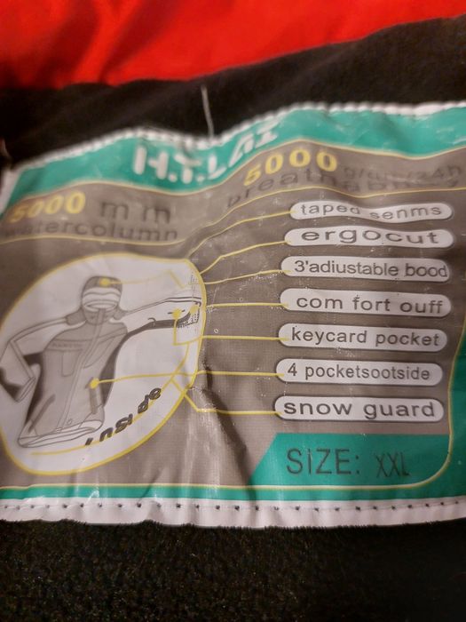 Geaca schi impermeabila si calitati termice foarte bune, mărimea S