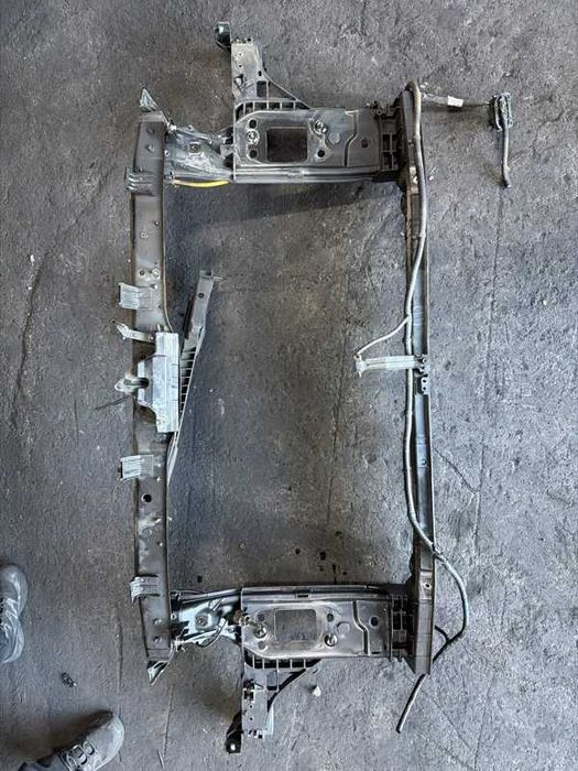 Телевизор Hyundai Sonata LF