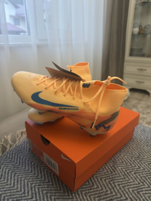 Ghete de Fotbal Nike Superfky KM