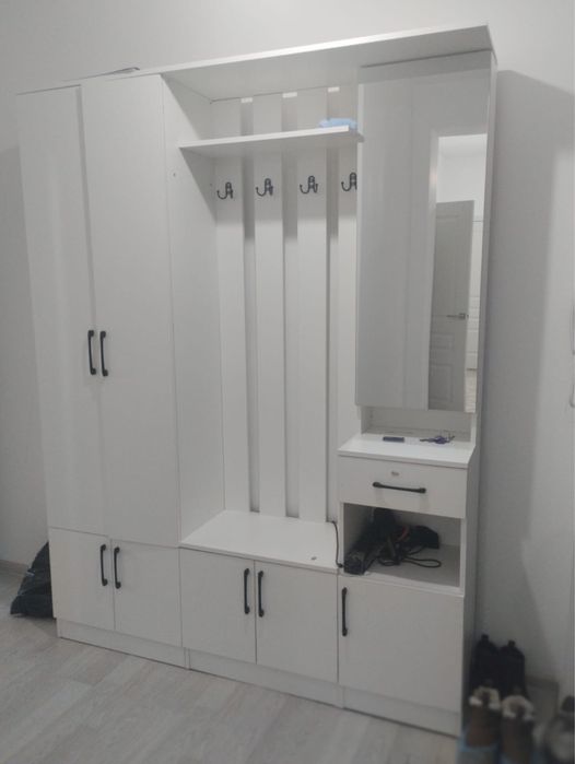 Прихожая шкаф бу