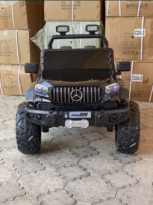 Bollalarni moshinasi  Mercedes Baggi