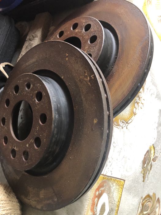 Vand discuri fata seat leon 1 p