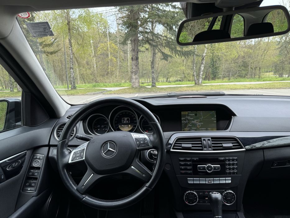 Mercedes-Benz C 220 FACELIFT
