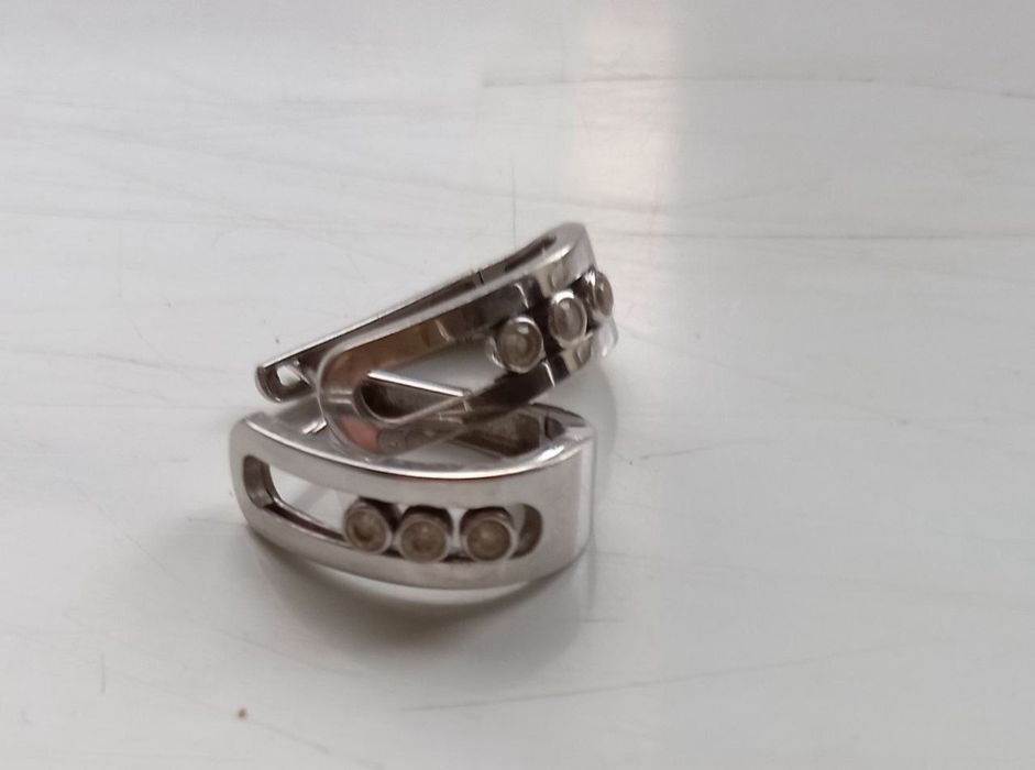 Серьги из белого золота