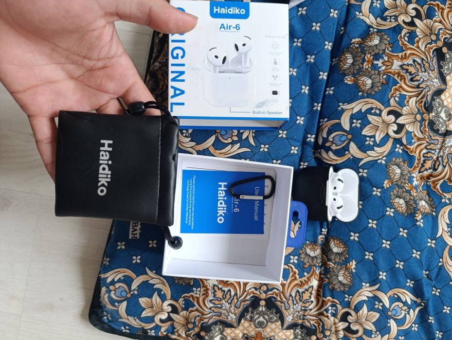Airpods Air-6 orginal  sotiladi