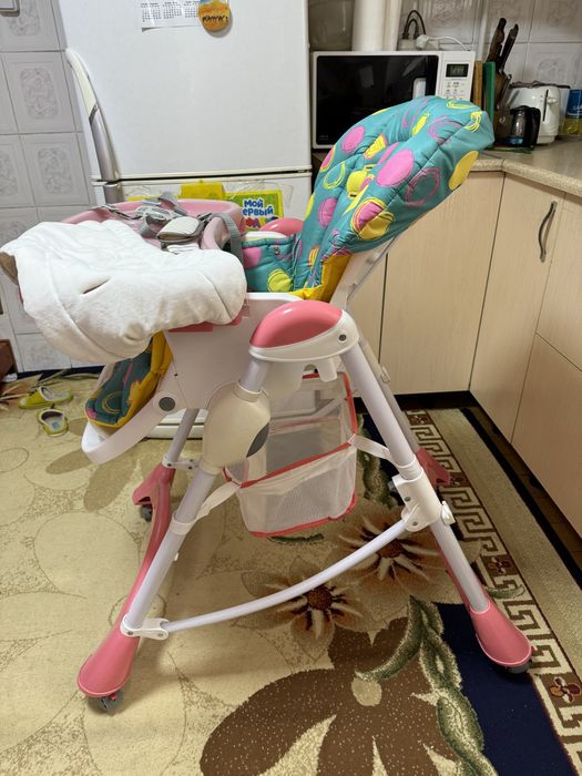 Продам детский стульчик для кормления Skillmax