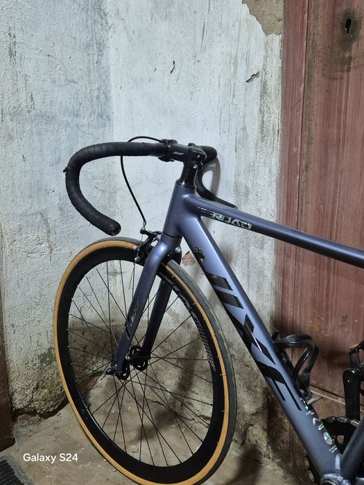 В продаже фикс jixf AT-6