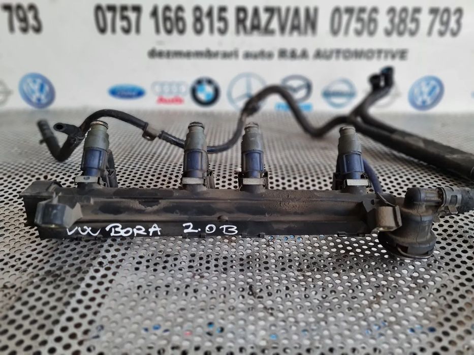 Rampa Injectie Cu Injectoare Vw Bora Golf 4 2.0 Benzina - Dezmembrari Arad
