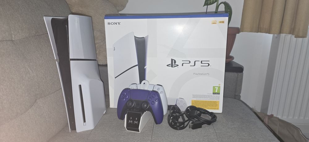 PS5 slim disk edition 1tb + GTA5