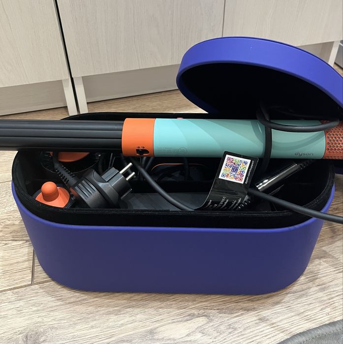 Фен dyson airwrap продам!!