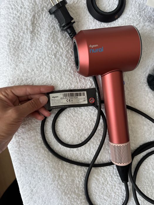 Dyson сешоар Nural