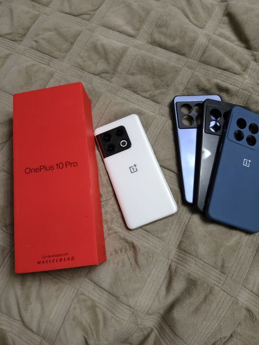 Продам б/у OnePlus 10 Pro 5G
