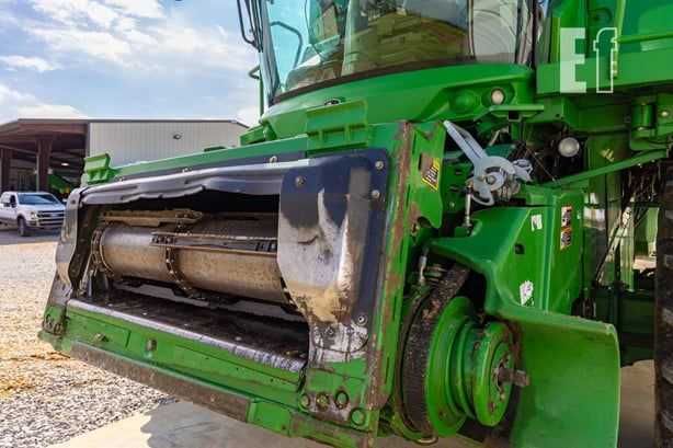 Комбайн John Deere S670