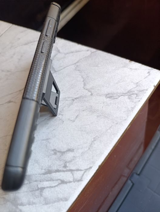 Телефон Nokia 2.4