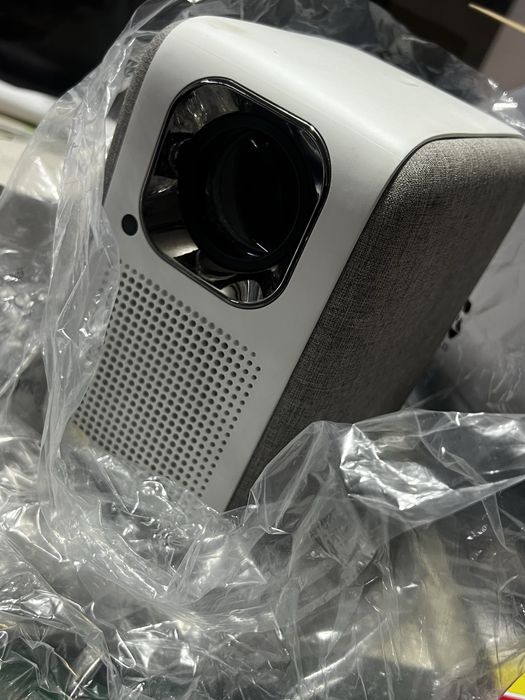 Кинопроектор  экран