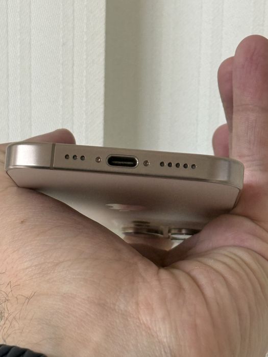 Iphone 16 pro 99% Sim 256g