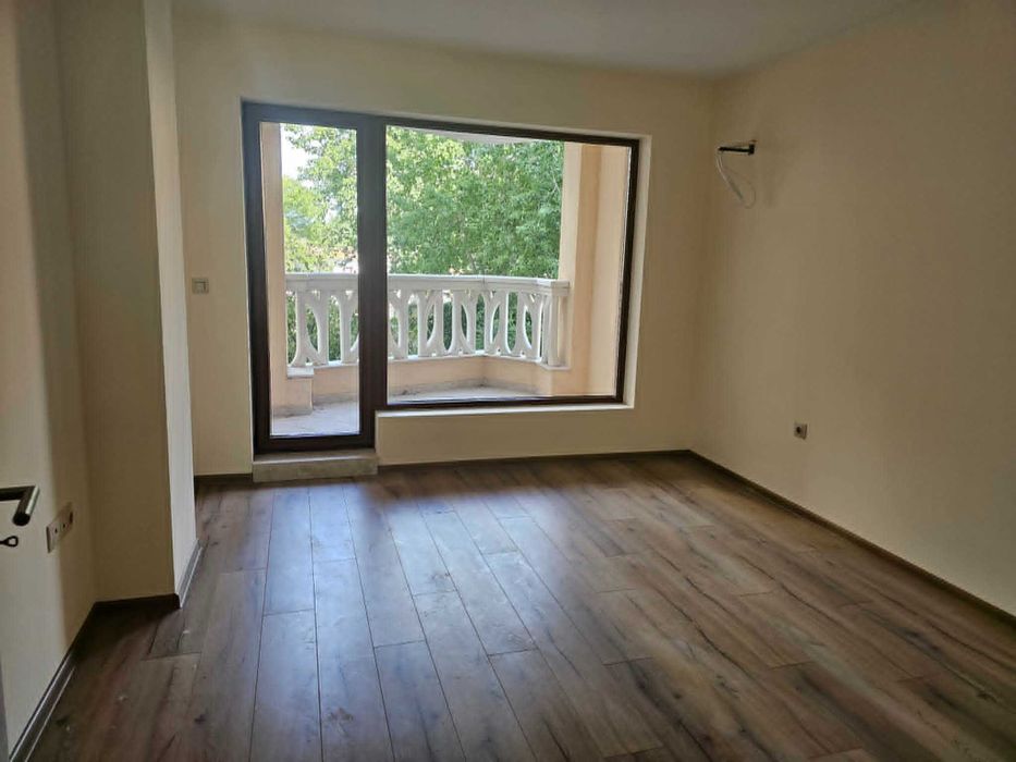 Тристаен Апартамент с паркомясто в  комплекс Varna South Bay Beach Residence - гр. Варна