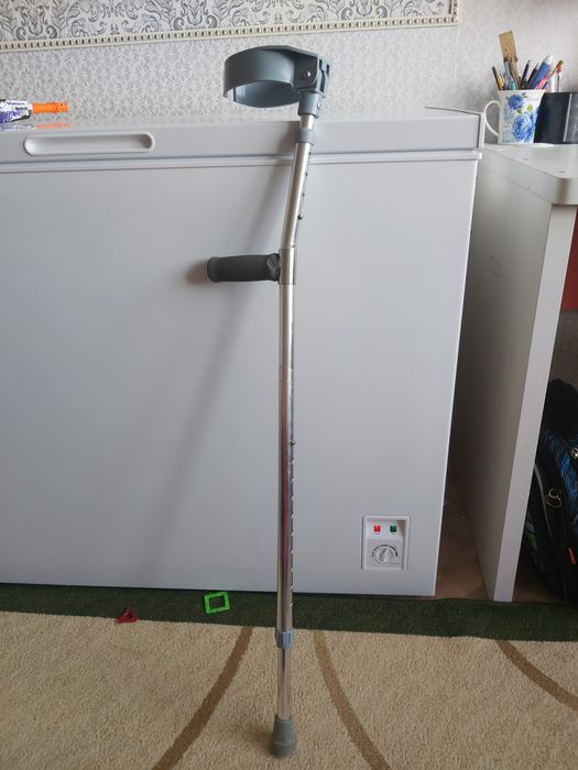 Костыль локтевой