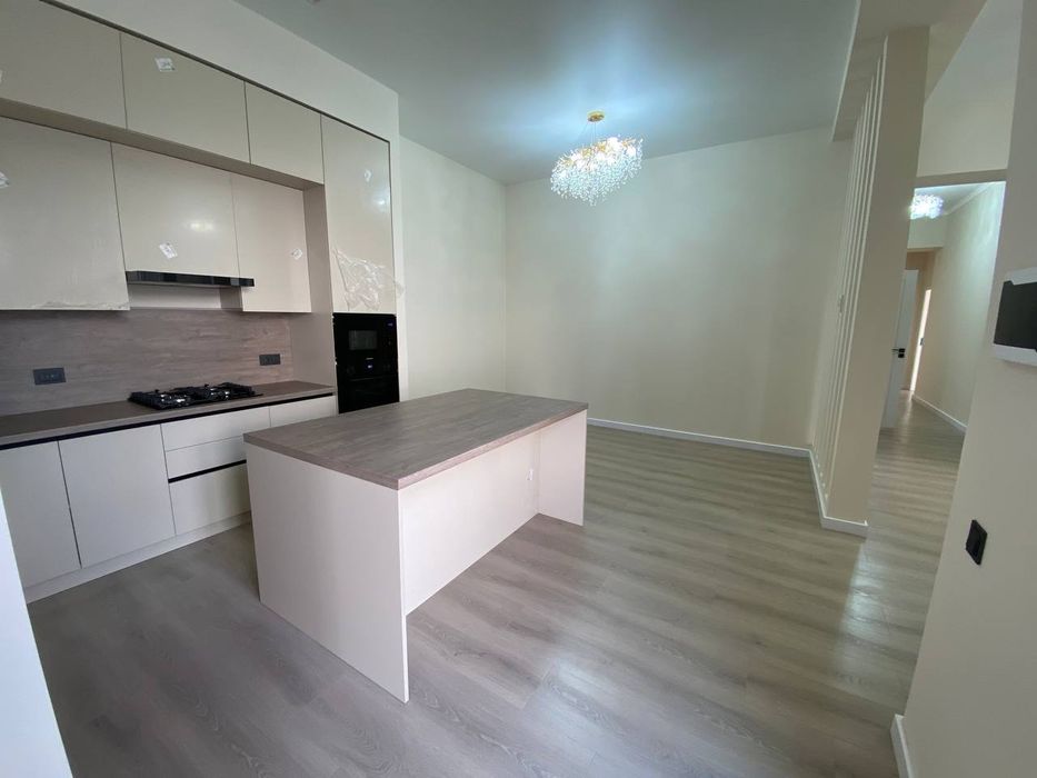 Продажа 4,8 сотки Евро-дом Бектемир Йик-Ота  Срочно