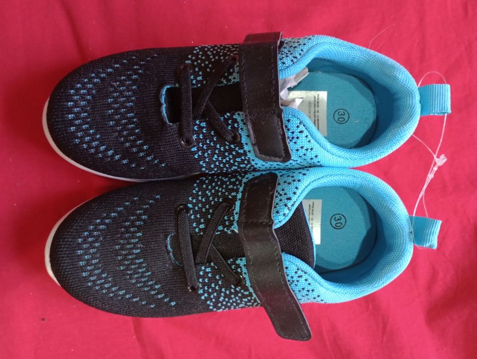 Adidași copii băieți și fete