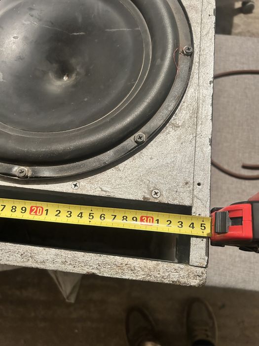 Продам сабвуфер