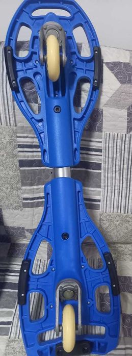 Роллерсёрф. Новый. В чехле.