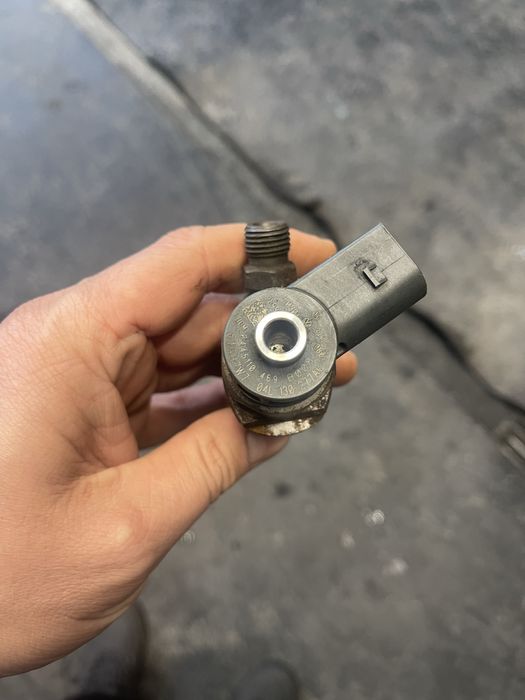 Injectoare Audi,Vw 2.0tdi Cod-04L130277AC