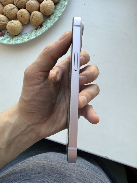 IPhone 14 в хорошем состоянии