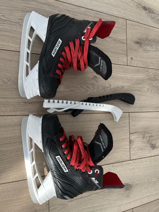 Продам коньки Bauer NS в отличном состоянии