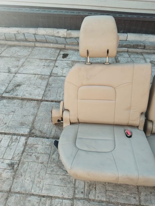 Продам сиденья от Тайота
