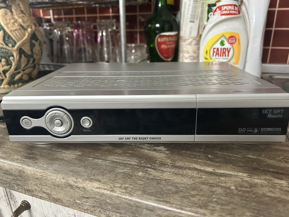 Сателитен приемник Sky Sat Majestic