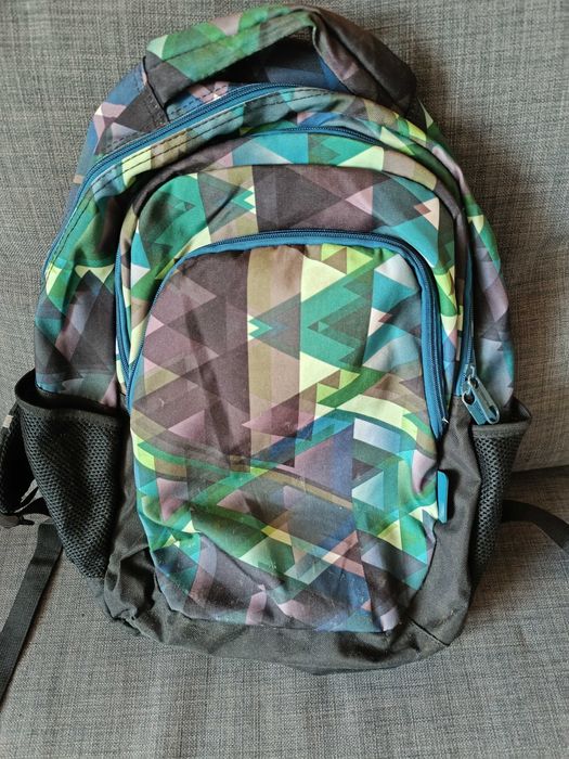 Ученическа раница