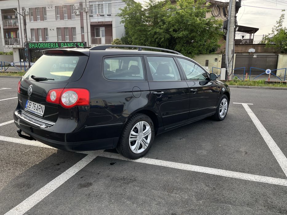 Volkswagen Passat B6 2009 DSG 2.0 TDI  incalzire scaune climatronic carlig remorcare climatronic cotiera faruri automate stergatoare automate