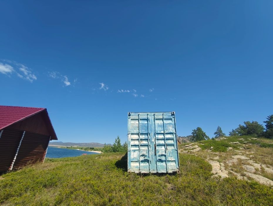 Продам участок с контейнером