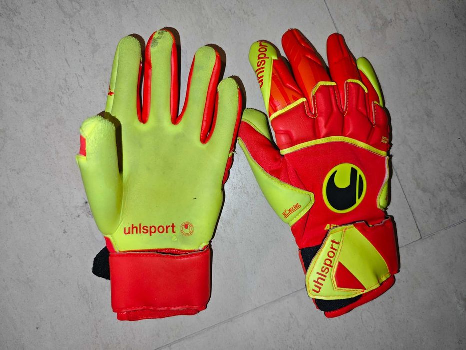 Вратарски ръкавици